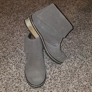 American Eagle bootie
